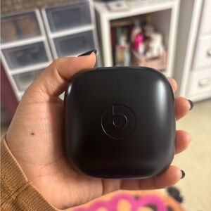 Dr Dre Power Beats Pro headphones